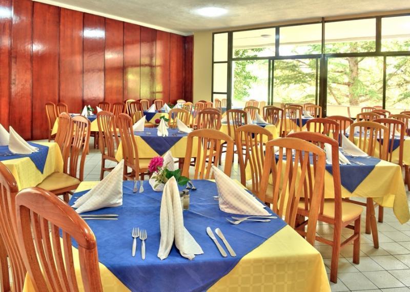 Althea Hotel アルベナ エクステリア 写真